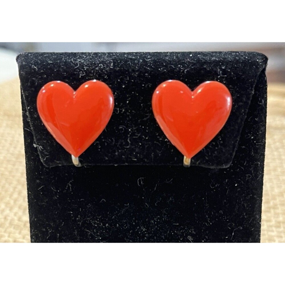 Vintage Red Heart Lucite Screw Back Clip Earrings Retro Whimsygoth